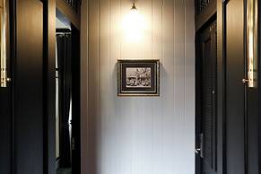 De Phanakron Boutique Hotel