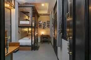 De Phanakron Boutique Hotel