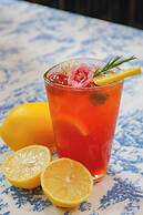 De Phanakron Boutique Hotel