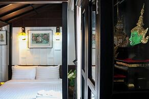 De Phanakron Boutique Hotel