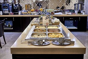 Bogemia on Vavilova street