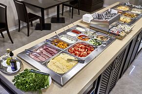 Bogemia on Vavilova street