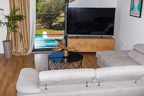 Dalmatian Oasis Luxury Villa