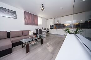 Split City Apartment
