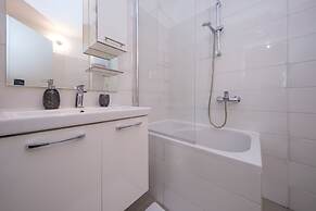 Split City Apartment