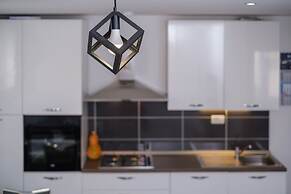 Split City Apartment