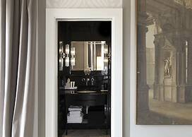 Ricciardelli Luxury Studios