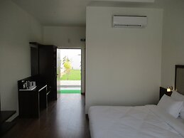 Sentara Hotel and Resort