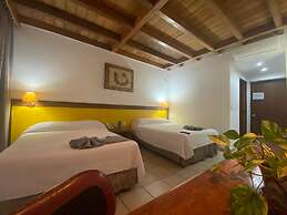 Hotel Pez Vela Manzanillo