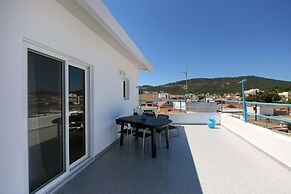 Happy Days Home Apartment and Studio