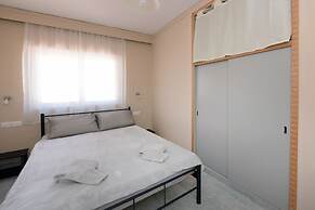 Happy Days Home Apartment and Studio