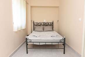 Happy Days Home Apartment and Studio