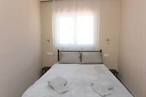 Happy Days Home Apartment and Studio