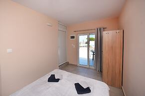 Happy Days Home Apartment and Studio