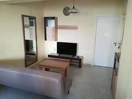 Happy Days Home Apartment and Studio