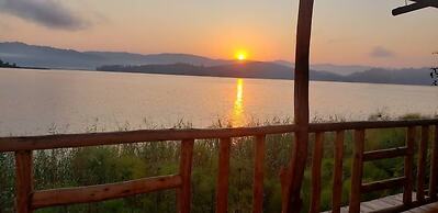 Gahiza Island Retreat