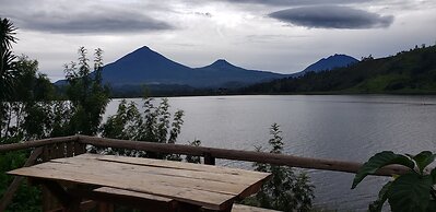 Gahiza Island Retreat