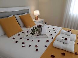 Villa Tavares Guest Houses