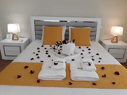 Villa Tavares Guest Houses