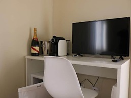 Villa Tavares Guest Houses