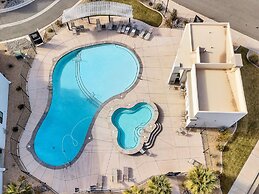 Family Fun Getaway #2333 5 Bedroom Townhouse by Redawning