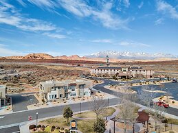 Family Fun Getaway #2333 5 Bedroom Townhouse by Redawning