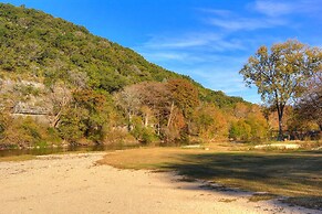 Cowboy Lodge Rr94404 #4 4 Bedroom Home by RedAwning