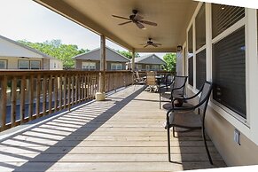 Silver Spur Rr 944016 4 Bedroom Home by RedAwning