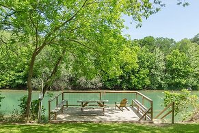 Wagon Wheel Rr9084ww 3 Bedroom Home by RedAwning