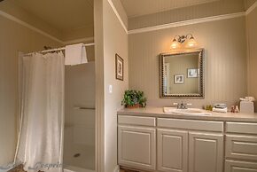 Wagon Wheel Rr9084ww 3 Bedroom Home by RedAwning