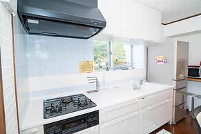 Blue moon in Sesokojima