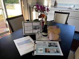 Blue moon in Sesokojima