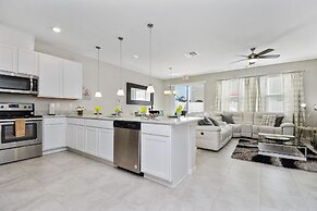 Four Bedrooms TownHome Close to Disney 5162A