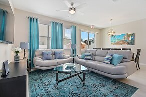 Four Bedroom Sleeps 10 w/GameRoom 5152A