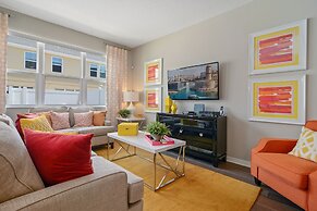 Stunning 4Bd Sleeps9 w Jacuzzi Close to Disney @ Compass Bay 5113