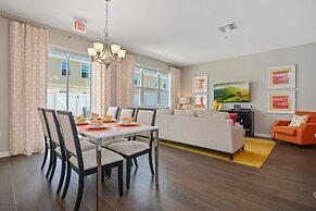 Stunning 4Bd Sleeps9 w Jacuzzi Close to Disney @ Compass Bay 5113