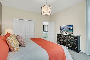 5 Bedroom Single Family @ Storey Lake Resort Close to Disney 4759