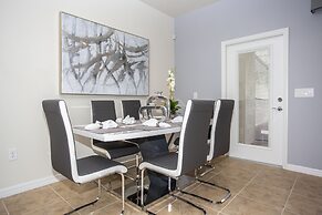 Luxury 5 Bedroom w/ Private Pool Close to Disney 8875