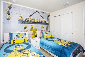 Luxury 5 Bedroom w/ Private Pool Close to Disney 8875