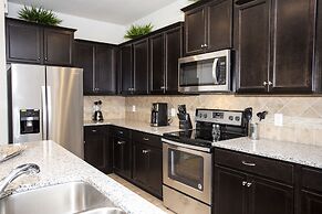 Luxury 5 Bedroom w/ Private Pool Close to Disney 8875