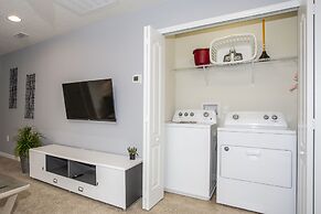 Luxury 5 Bedroom w/ Private Pool Close to Disney 8875