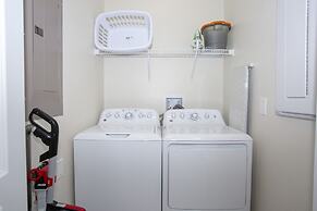 Stunning 5 Bd Home w/ Pool Close to Disney 4822