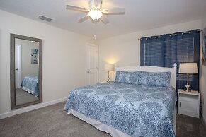 Stunning 5 Bd Home w/ Pool Close to Disney 4822