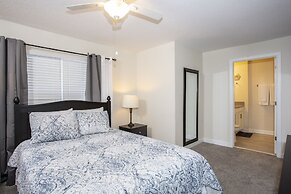 Stunning 5 Bd Home w/ Pool Close to Disney 4822