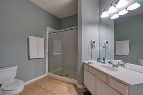 Deluxe 3 Bedroom Apartment Vista Cay Resort 404