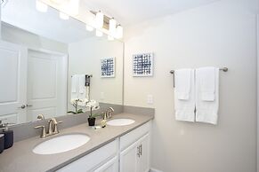 Sanitized! Gorgeous Family Getaway 4Bd Home w/ Pool Close to Disney 49