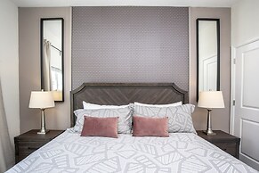 Sanitized! Gorgeous Family Getaway 4Bd Home w/ Pool Close to Disney 49