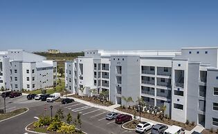 Gorgeous Two Bedroom Apt Close to Disney 306 4721 @Storey Lake Resort