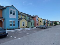 Splendid Four Bedroom Home w/ Pool @Festival 154