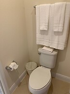 Splendid Four Bedroom Home w/ Pool @Festival 154